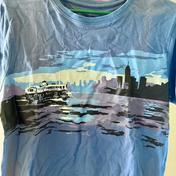 HP π FREE w/ Bundle - Hong Kong Skyline Unisex Short Sleeve Tee - Picture 3 of 4